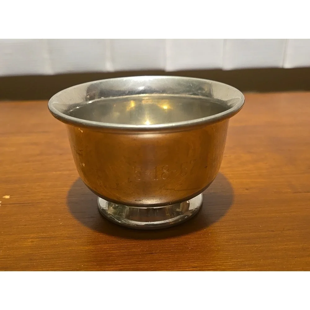 Pewter Lot Of Small Bowl Frog And Cup Made In England For Smith‎
